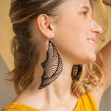Boucles d'oreilles éventail Helix, Longues boucles d'oreilles noires en caoutchouc naturel