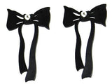 Pendientes Anita loop, Pendientes negros de caucho natural