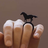 Anillo de caballo, anillo de goma negro para damas y niños para los amantes de los caballos